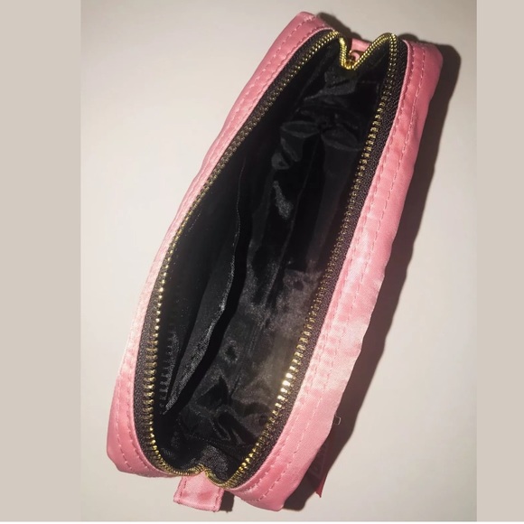 MARVEL JAPAN Makeup Bag & Glass iPhone XR Case! - Picture 8 of 8